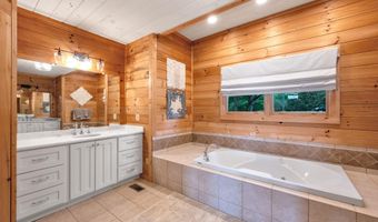 667 COUNTY RD 4240, Arley, AL 35541