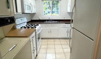 1643 PRESTON Rd, Alexandria, VA 22302