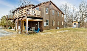 95 Center Bay Rd, Alburgh, VT 05440