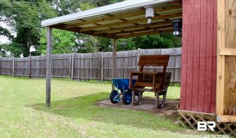 163 Williams Ln, Atmore, AL 36502
