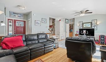 34 Windsor Ave, Augusta, ME 04330