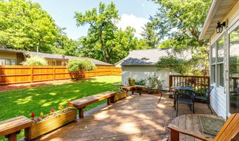 3425 Woodland St, Ames, IA 50014