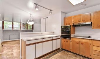 7415 ANNANWOOD Ct, Annandale, VA 22003