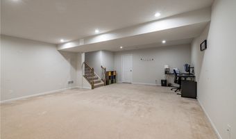 165 Lakeland Way, Aurora, OH 44202