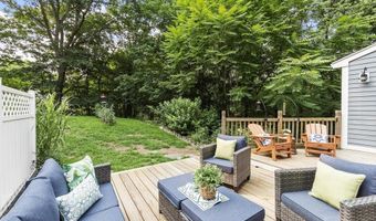 215 Middle Rd, Boxborough, MA 01719