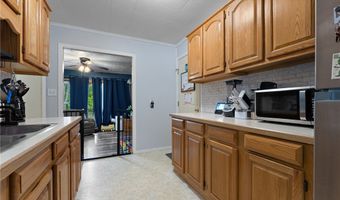 1475 Chatauqua Ct, Alliance, OH 44601
