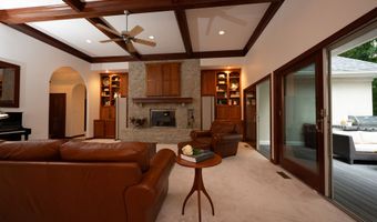 10671 Geist Ridge Ct, Fishers, IN 46040