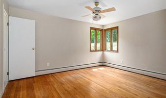 245 W Wrentham Rd, Cumberland, RI 02864