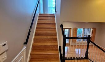 7738 HERITAGE WOODS Way, Annandale, VA 22003