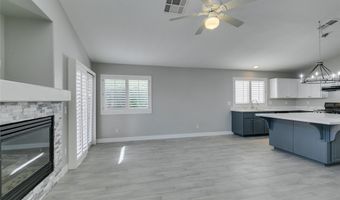 2744 Summerchase Ln, Henderson, NV 89052