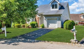 12 Wharfside Way, Bayville, NJ 08721