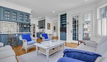 634-640 East Ave, Bay Head, NJ 08742