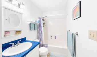 323 Oakhill Ave, Attleboro, MA 02703