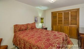 2520 Traver Blvd, Ann Arbor, MI 48105