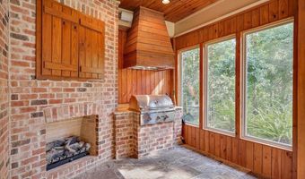 316 Woodlands Green Pl, Brandon, MS 39047