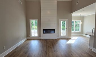 793 Fairway Rd, Ayden, NC 28513