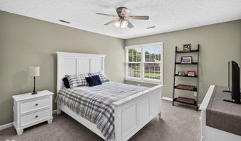 866 Westgate Dr, Anderson, IN 46012