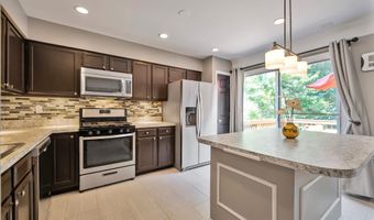 20962 TOBACCO Sq, Ashburn, VA 20147