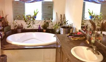 20435 E Wagon Wheel Cir, Black Canyon City, AZ 85324