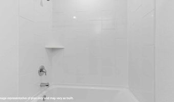 303 Emma St, Angleton, TX 77515