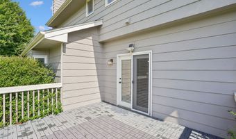 305 NE 16th St, Ankeny, IA 50021