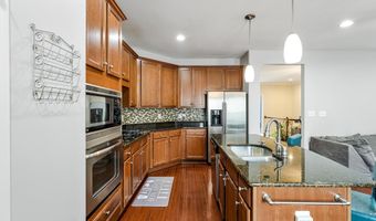 41925 MORELAND MINE Ter, Aldie, VA 20105