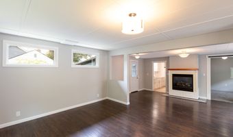 207 N MAPLE St, Bingen, WA 98605