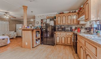 2889 67th Ct, Bell, FL 32619