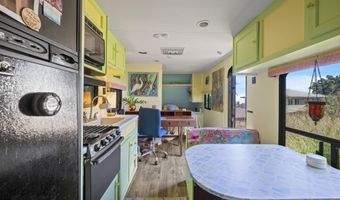62 HOOLAWA Rd B, Haiku, HI 96708