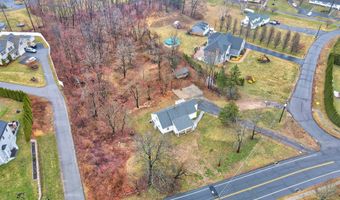 90 Battle St, Bristol, CT 06010