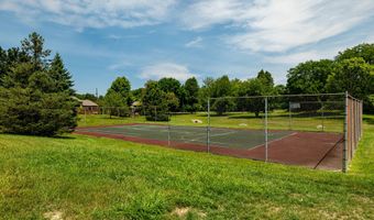 2307 Pittsfield Blvd, Ann Arbor, MI 48104