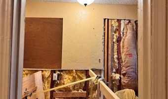 1114 Comet, Ardmore, OK 73401