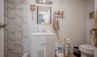 9555 Hierba Rd, Agua Dulce, CA 91390