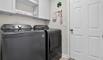 48600 Middle Ridge Rd, Amherst, OH 44001