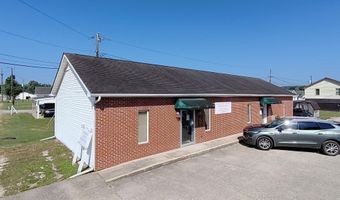 56 West Ln, Barboursville, WV 25504