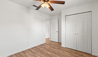 95 W 13TH St, Atlantic Beach, FL 32233