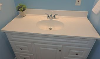 304 S PARKE St, Aberdeen, MD 21001