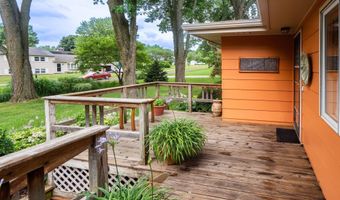 1108 Elm St, Baldwin City, KS 66006