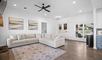 4161 Hampton Dr, Benton, AR 72019