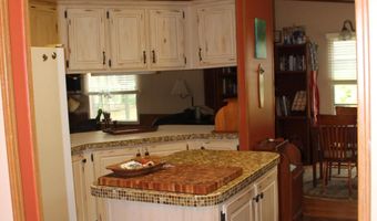 429 River Road Dr, Bogue Chitto, MS 39629