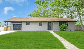 356 Railroad Ave, Bayville, NJ 08721