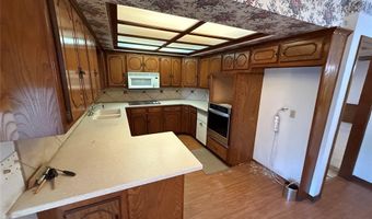 5624 N Mueller Ave, Bethany, OK 73008