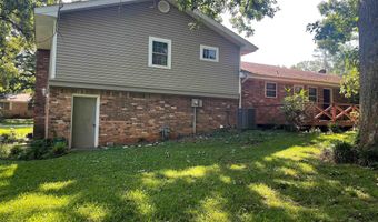 7241 Ross Ln, Benton, AR 72019
