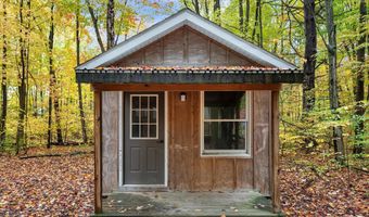 10161 68th Ave, Allendale, MI 49401