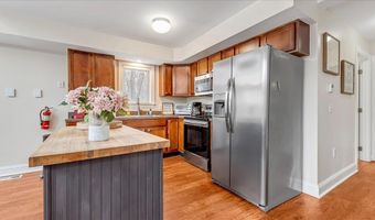 186 Brier Crest Rd, Blakeslee, PA 18610