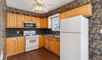 3123 N Hills Blvd, Adrian, MI 49221