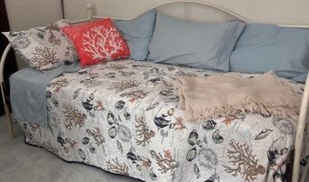 33 Billow Bch, Ashtabula, OH 44004