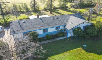 17405 Maryann Ln, Anderson, CA 96007