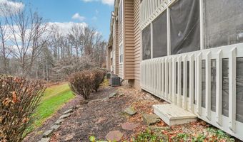 2 Creekside Ln, Asheville, NC 28803