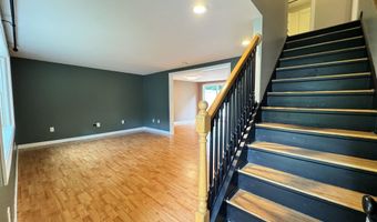 19 Deerwood Dr B, Amherst, NH 03031